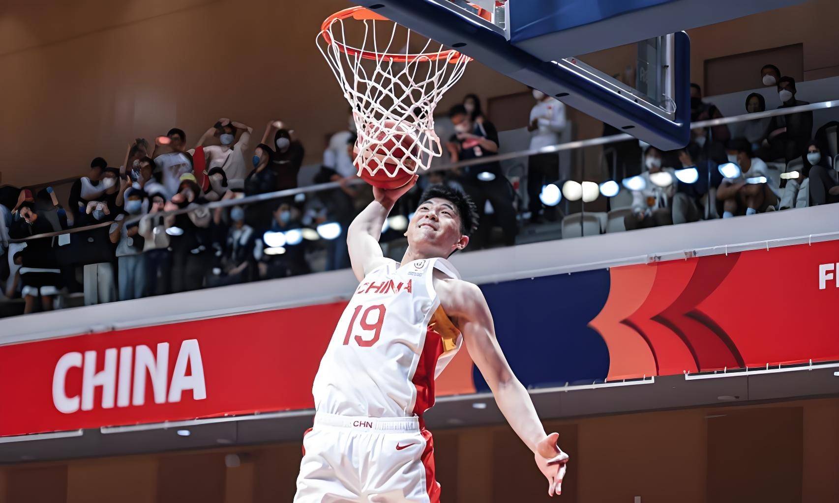 欧篮联倒计时,广厦男篮国际比赛日战术微调,细节引发关注,底气十足,团队化学反应显著的简单介绍 欧篮联倒计时,广厦男篮国际比赛日战术微调,细节引发关注,底气十足,团队化学反应显著的简单介绍