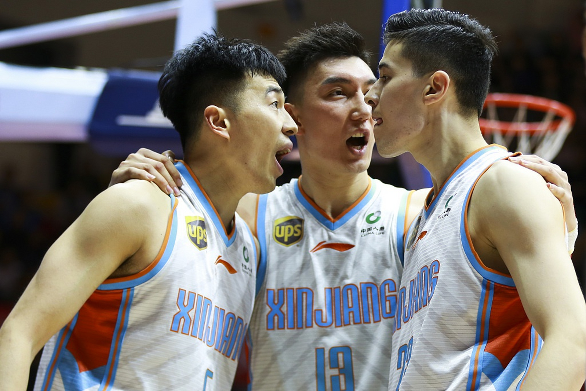 关于赛地聚焦——CBA季后赛转会期热度飙升，斯图加特豪取连胜，压力陡增，资深球员宣示担当的信息