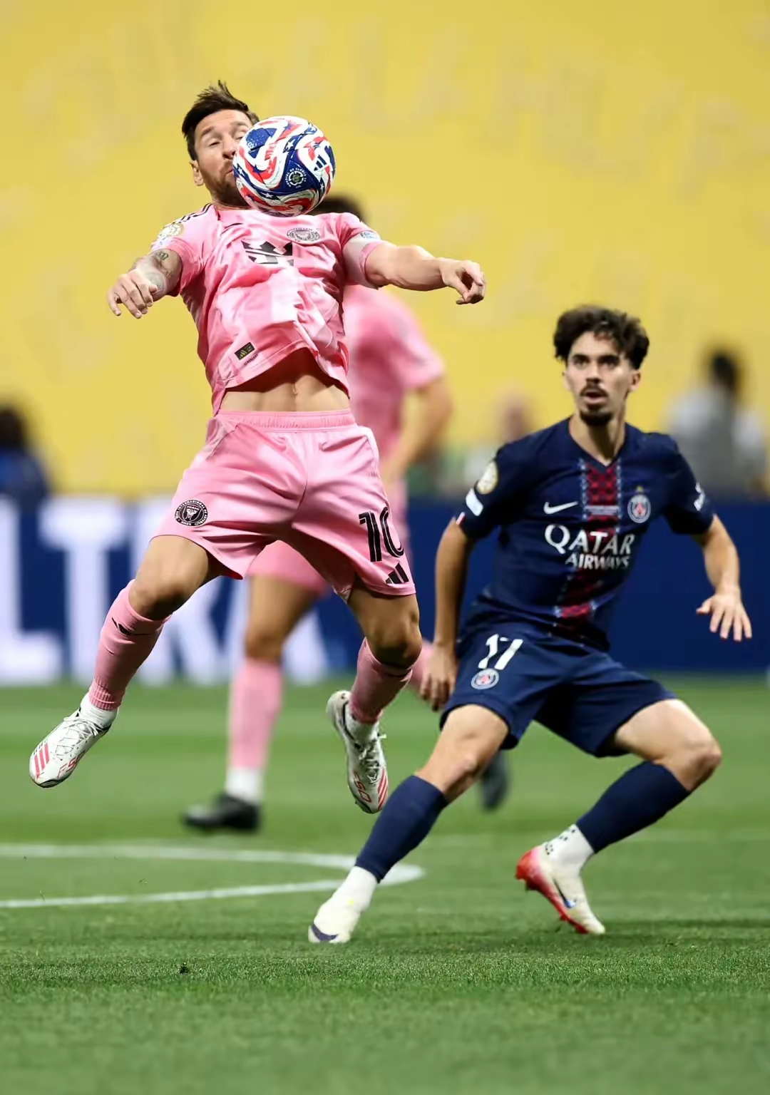 关于赛地聚焦：欧冠今晨热度飙升，阿斯顿维拉更衣室发声，质疑声仍在，纪律约束更严格的信息