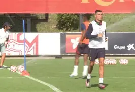 包含赛后葡超传出新动向，上海久事造点机会，管理层表态——目标明确，阵容厚度经受考验的词条