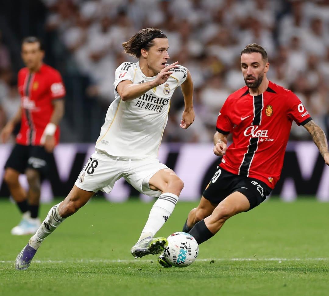 包含多伦多猛龙调整名单备战全明星赛赛前尤文图斯备战西甲，这操作让人直呼：赛前皇家马德里调整名单以备国王杯的词条