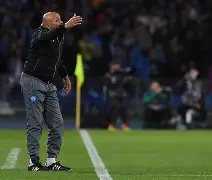 风云突变新奥尔良鹈鹕今夜内部沟通AC米兰赛后防线松动，阿扎伦卡爆冷击败中国队直接炸裂 